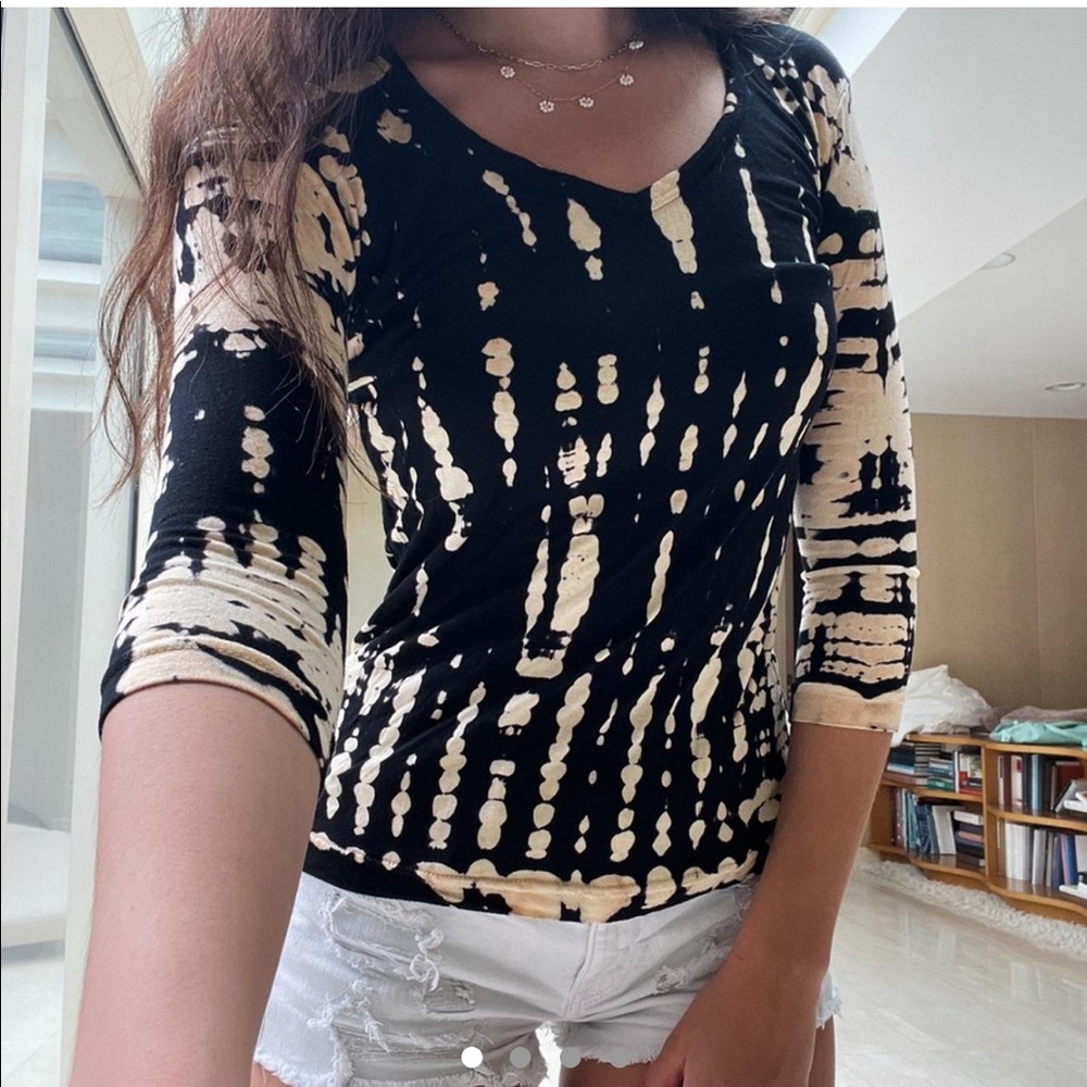Bleach dye shirt